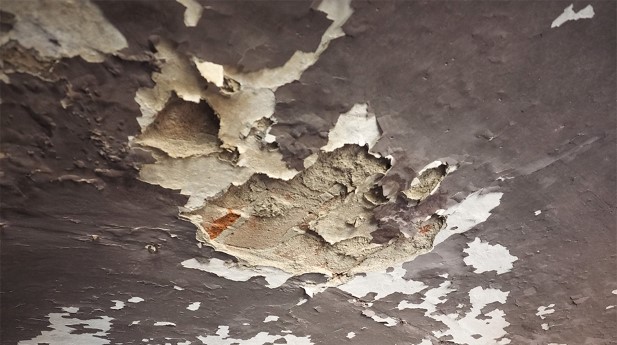 23619826-damp-moisture-on-wall-and-ceiling