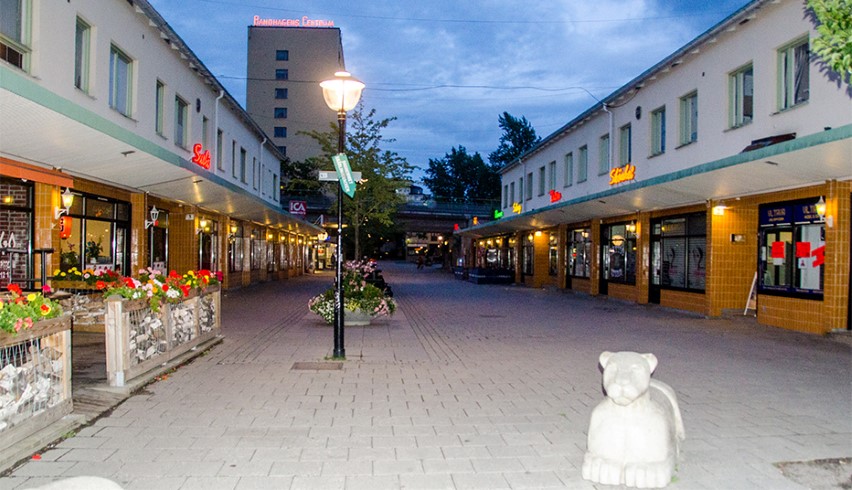 Bild från Bandhagens centrum, en förort i södra Stockholm.